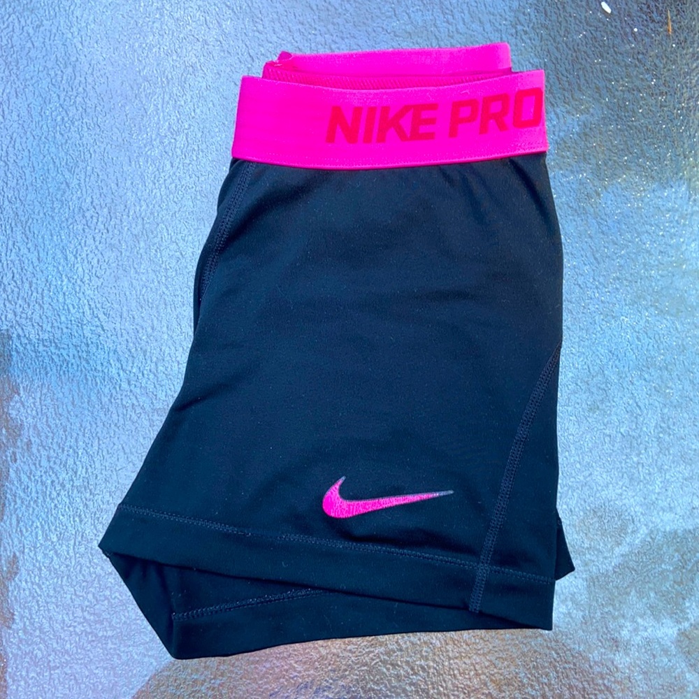 Nike Pro, dry fit shorts